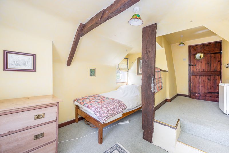 Bedroom- click for photo gallery